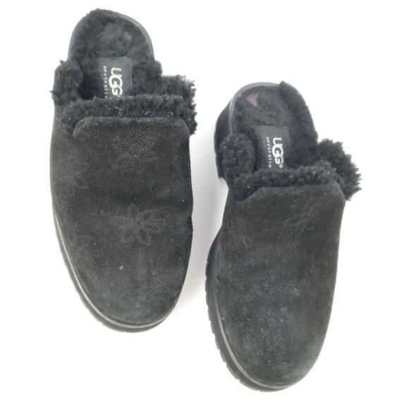 Ugg black suede mules with sherpa linings size 6 - Picture 6 of 11